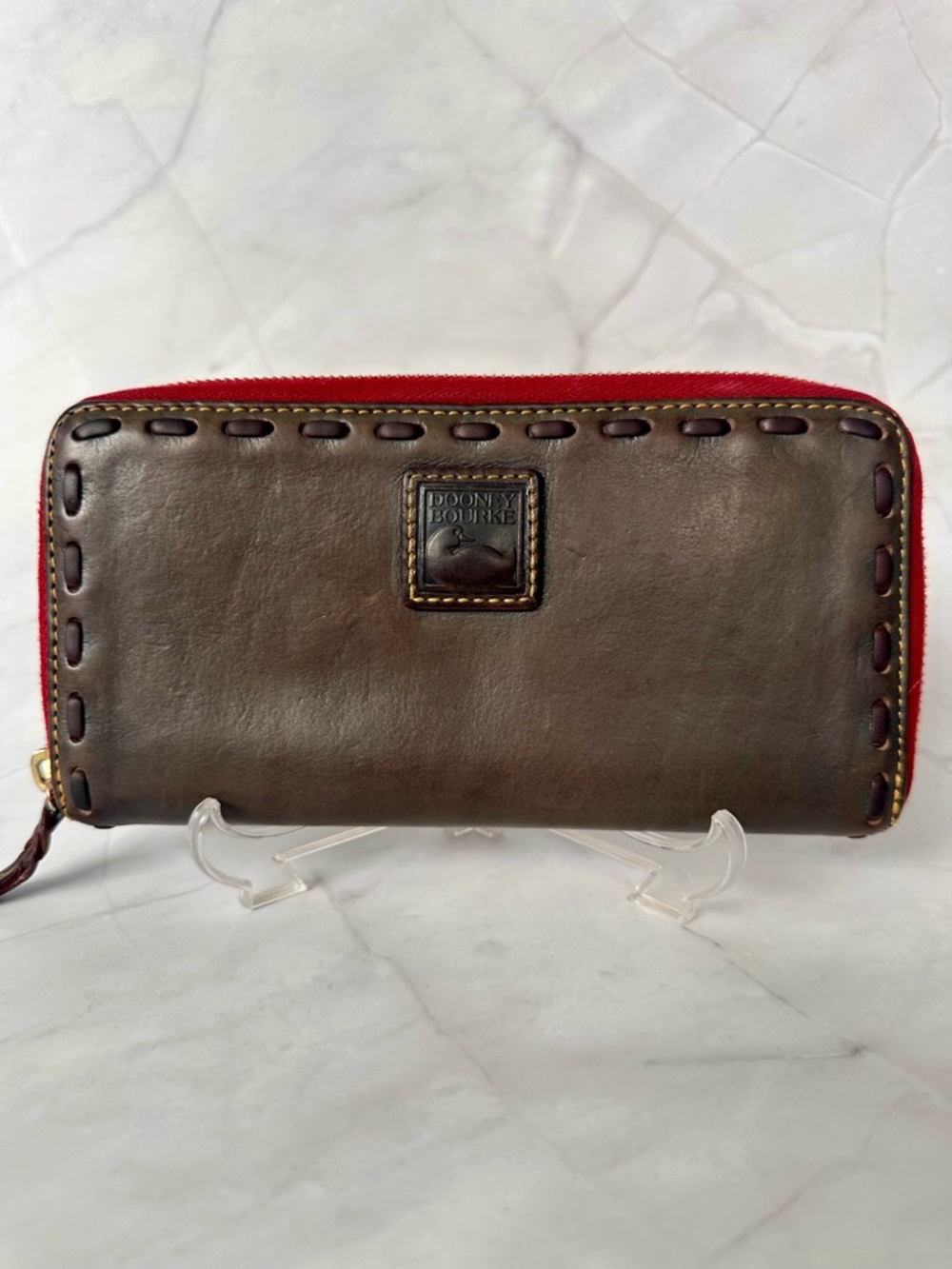 Dooney & Bourke Leather Zip Around Wallet Brown Red Lining Whipstitch